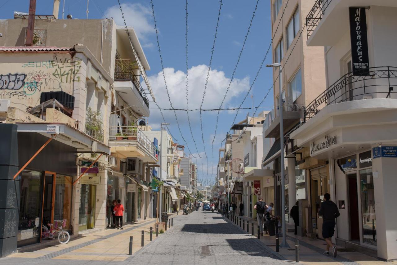 A&m In Center Heraklion (Crete)