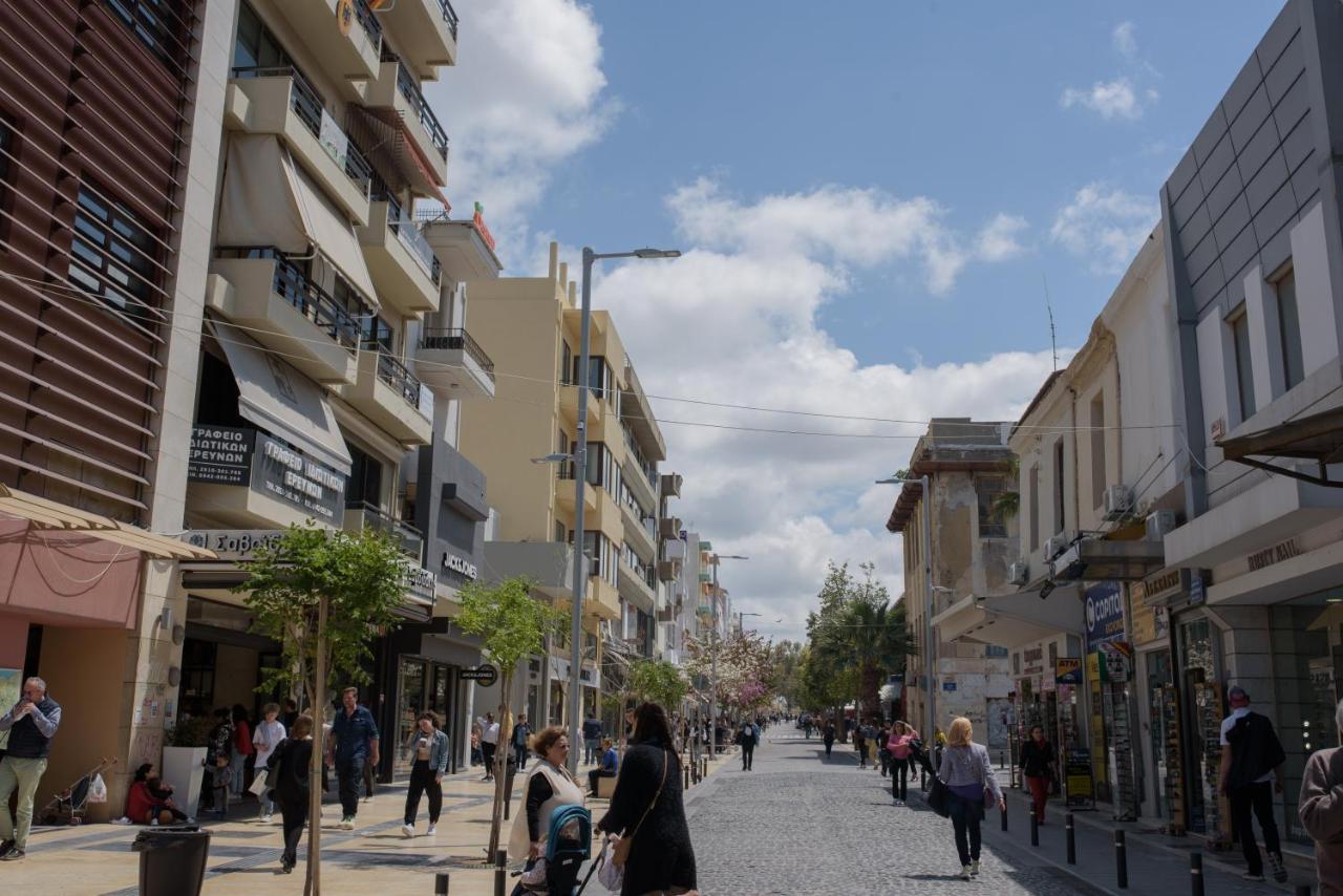 Apartment A&m In Center Iraklio