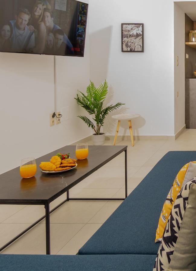Apartment A&m In Center Iraklio